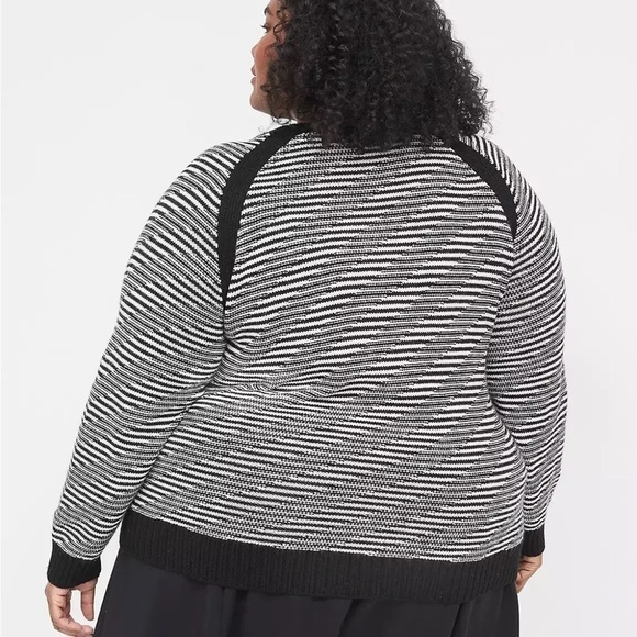 Lane Bryant Long-Sleeve Button-Front Stitch Cardigan Sweater Size 22/24 NEW! - Picture 2 of 9